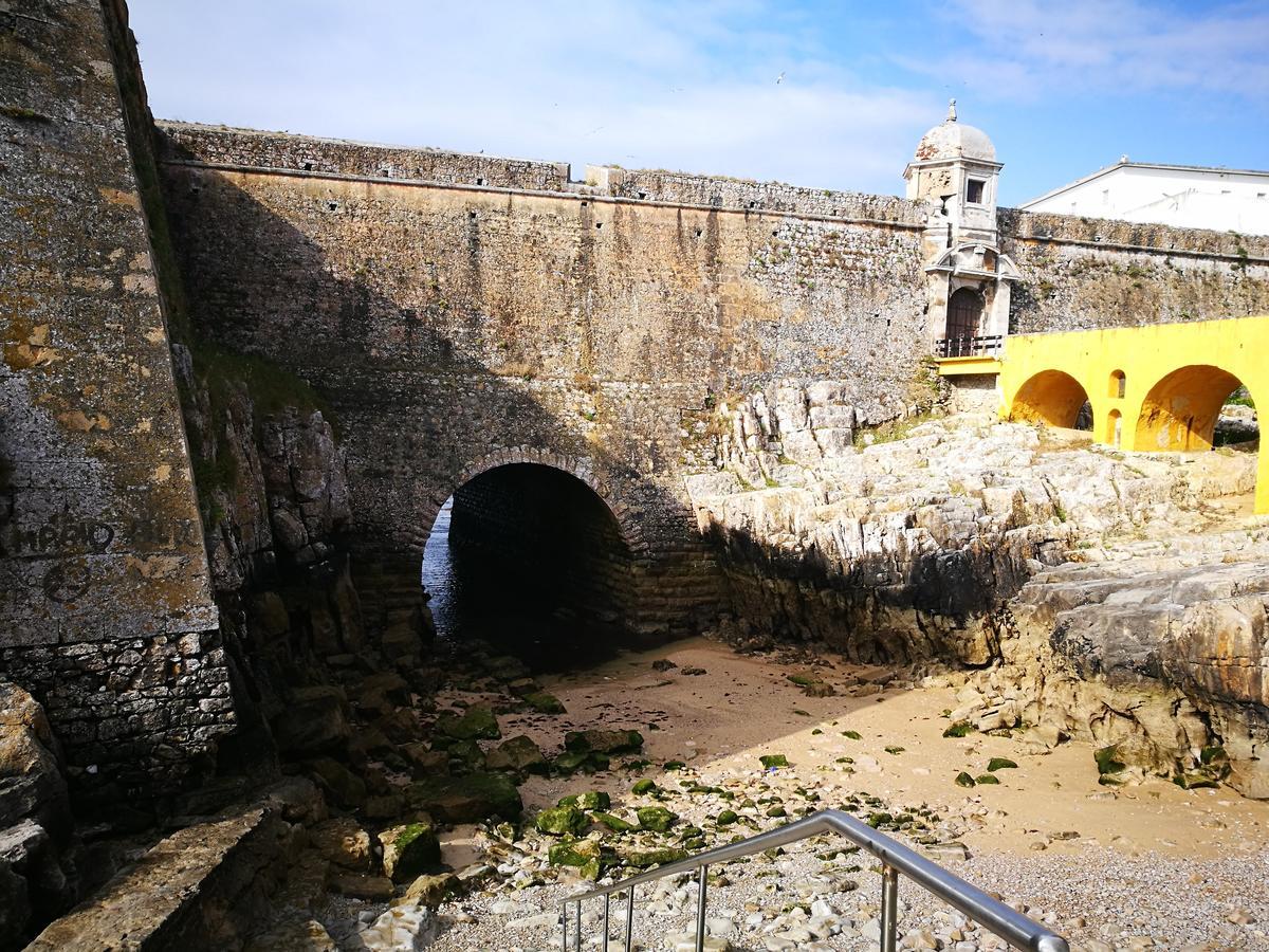 Peniche'S Blue & Yellow Экстерьер фото